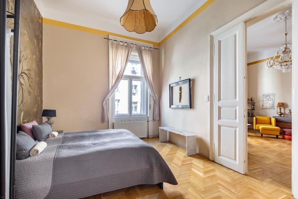 Bourgeois Boheme Apt. 88 M² City Center Budapest Exterior foto